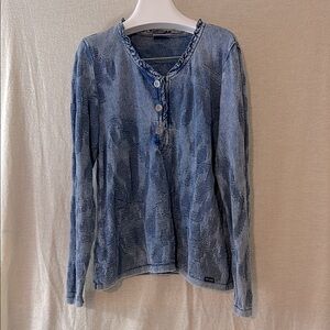 Blue Willi’s Danish Design Cotton Henley Top